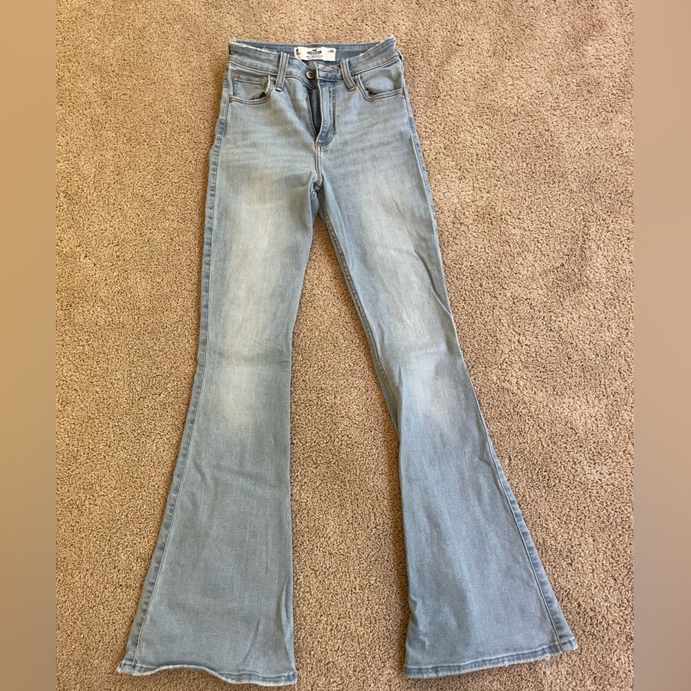 Hollister Women's Light Blue Curvy High Rise Flare Jeans